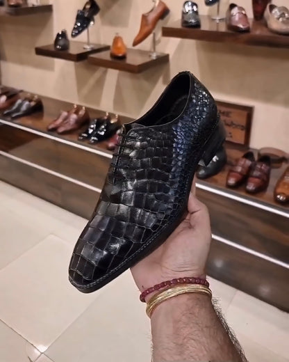 3D Croc Whole-cut Oxfords