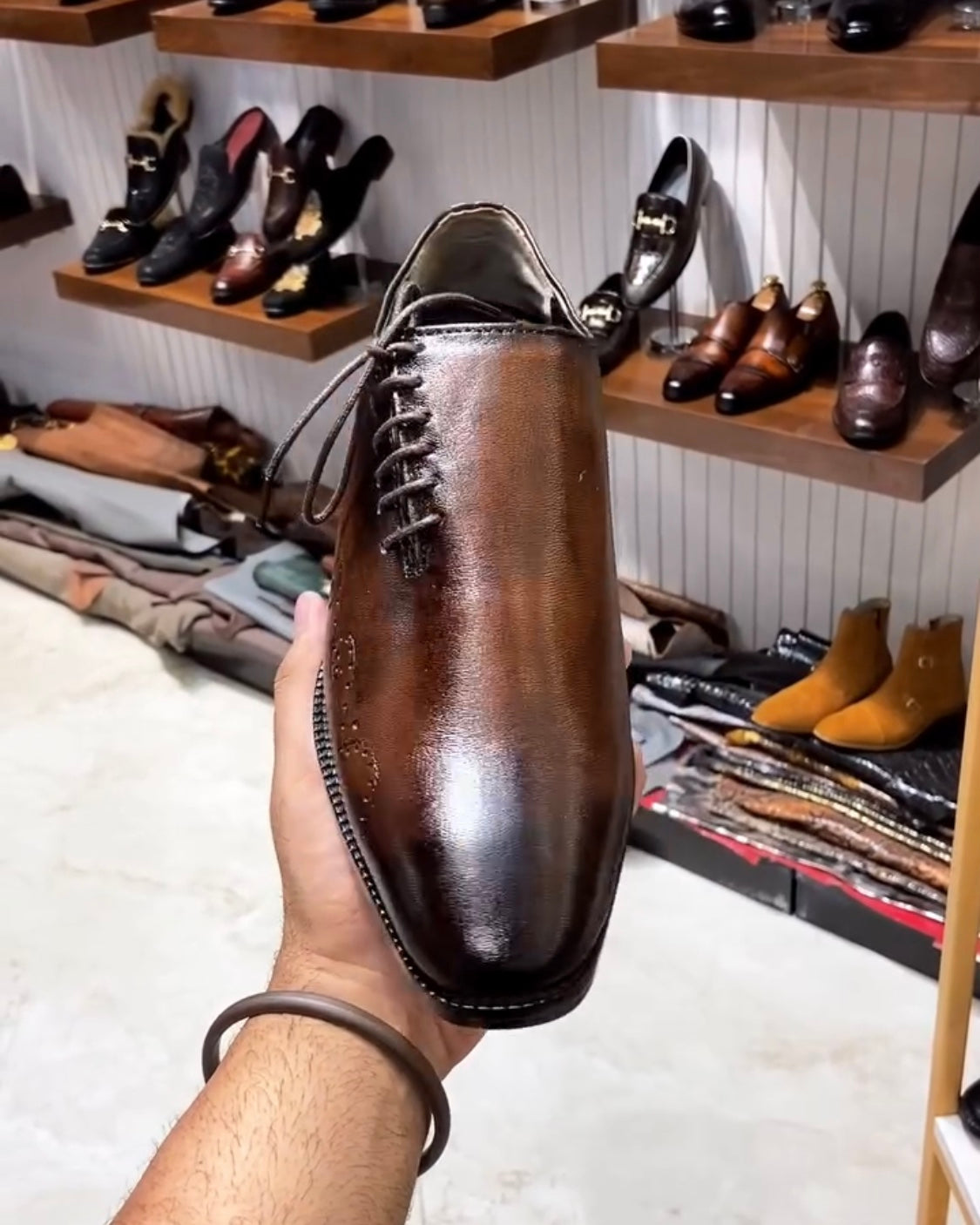 Burnished Brown Patina Side Lace-up Oxfords