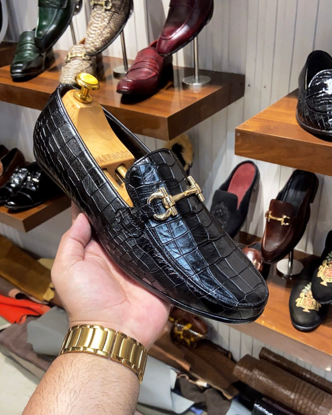 Classic Black Crocodile Scaled Driving Loafers