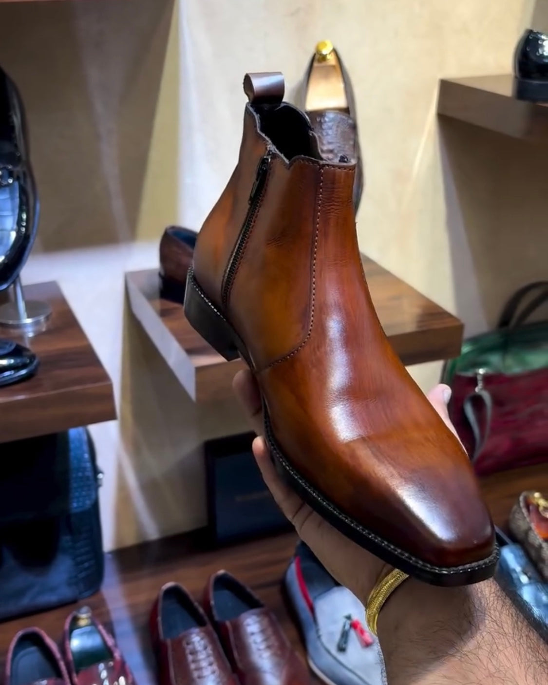 Tan Patina Low-top Zipper Boots