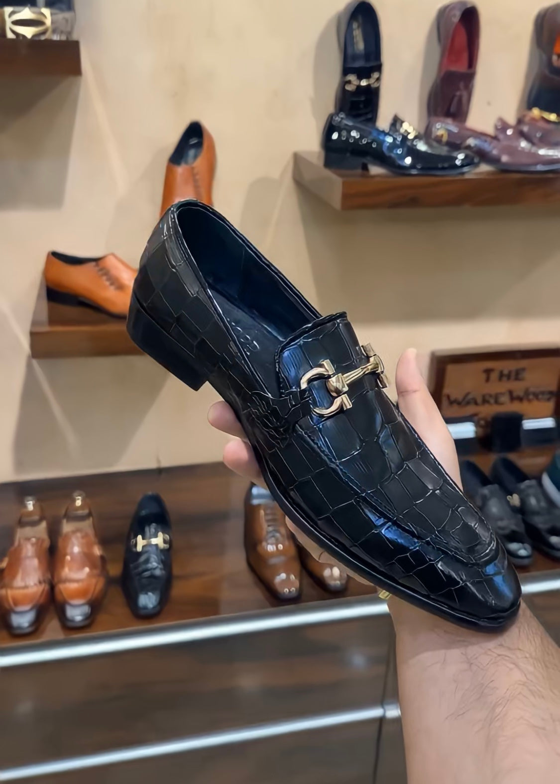 Smooth Crocodile Scaled Loafers