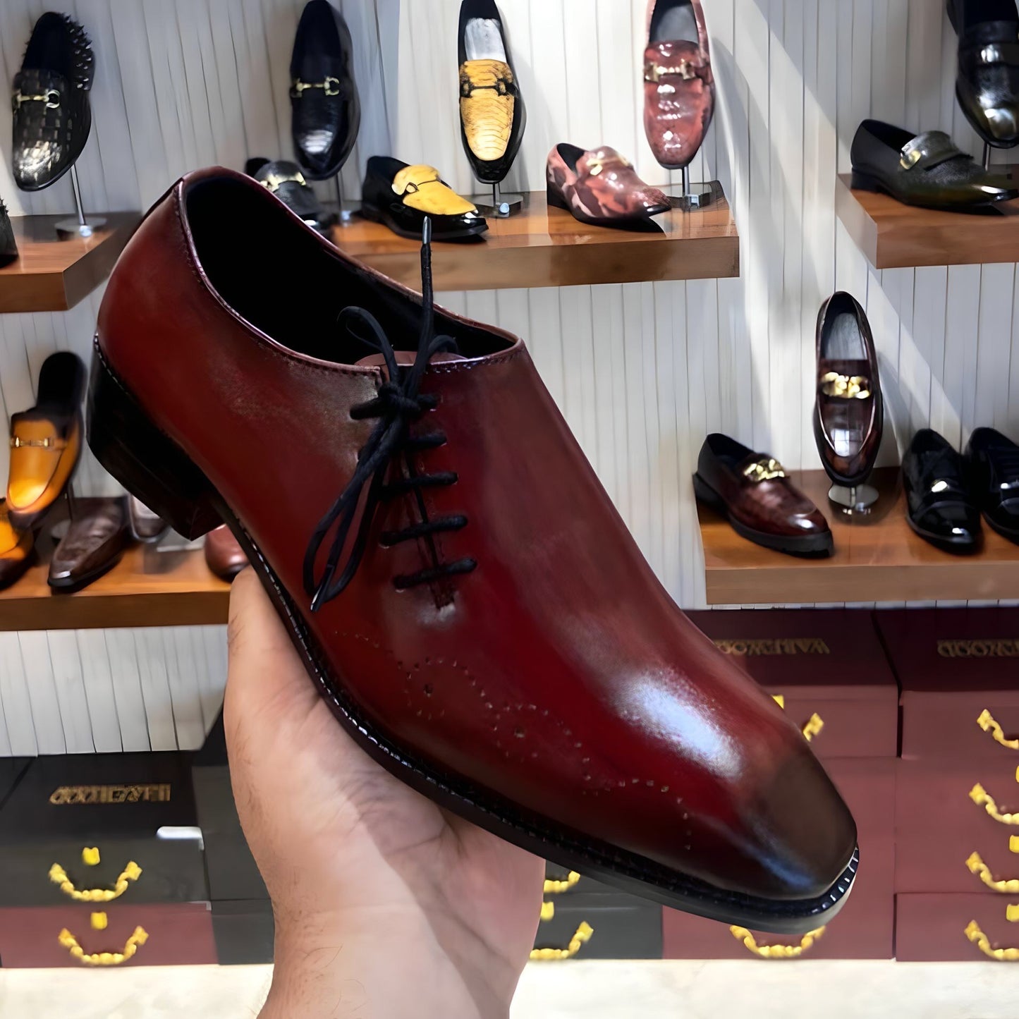 Classic Side Lace-up Oxfords in Ox-blood Finish