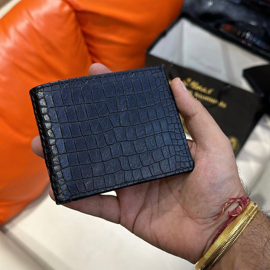 Classic Matt Black Finish Crocodile Scaled Wallet