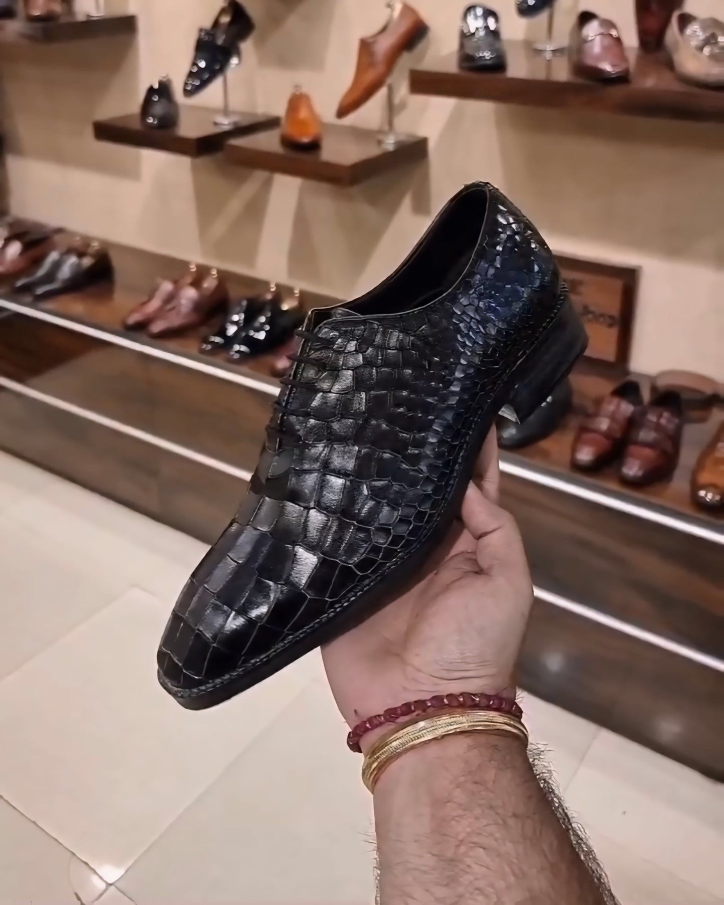 3D Croc Whole-cut Oxfords